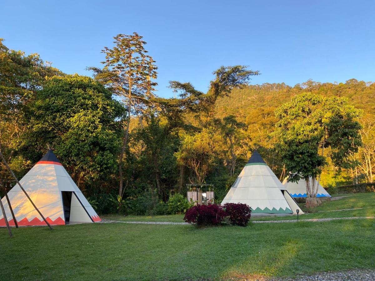 Hotel Bosque De Aventura & Glamping Refugio Del Bosque La Mesa  Esterno foto