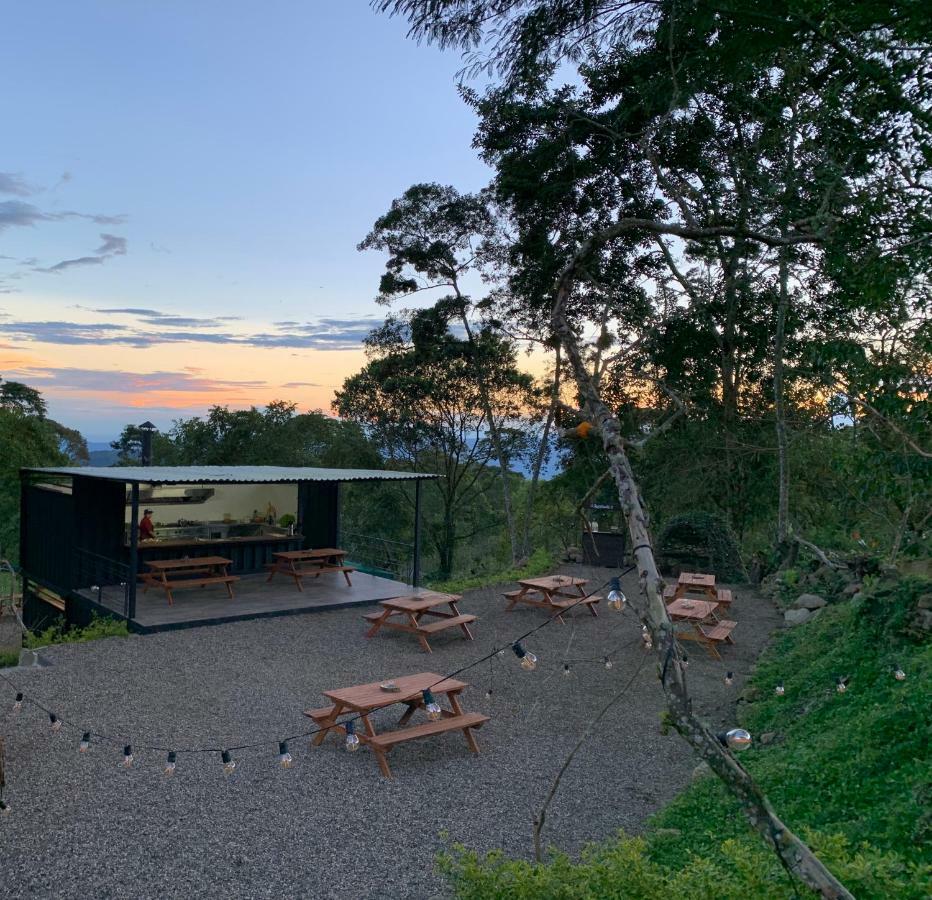Hotel Bosque De Aventura & Glamping Refugio Del Bosque La Mesa  Esterno foto